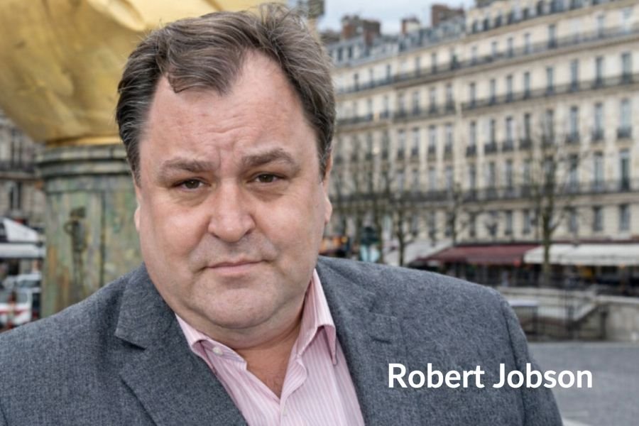 Robert Jobson: The Influential Voice of Royal Reporting — Authority, Insight, and the Challenges Behind the Spotlight - Writer Blog