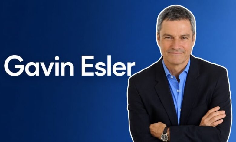 Gavin Esler biography