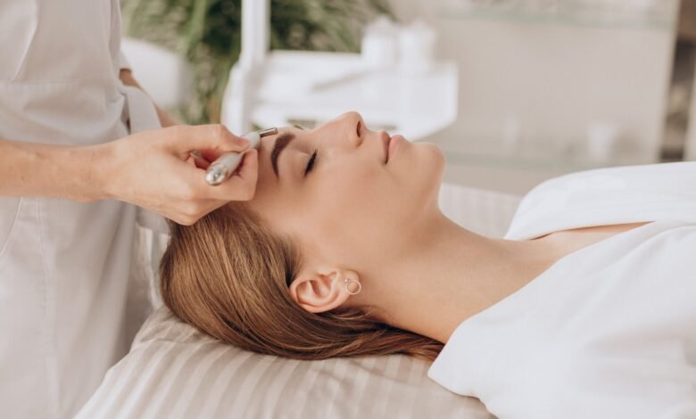 How to Research a Cosmetic Procedure Without Getting Lost in the Noise